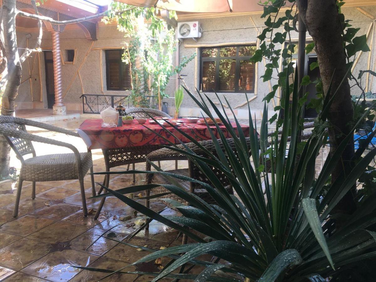 "S E A S O N S" Apartment Samarkand Exterior photo